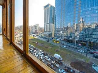 Апарт-отели Partner Guest House Киев Классические апартаменты с 1 комнатой и отдельной кухней-10