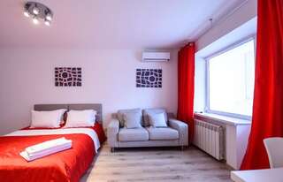 Апарт-отели Partner Guest House Киев Просторные апартаменты с открытой планировкой с балконом-2