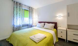 Апарт-отели Partner Guest House Киев Уютные апартаменты с 1 спальней и балконом-1