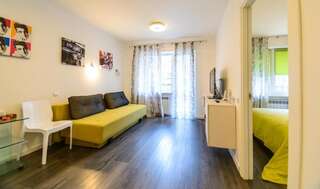 Апарт-отели Partner Guest House Киев Уютные апартаменты с 1 спальней и балконом-5