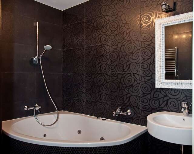 Апарт-отели Partner Guest House Киев-16