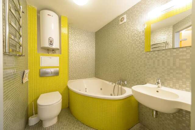 Апарт-отели Partner Guest House Киев-68