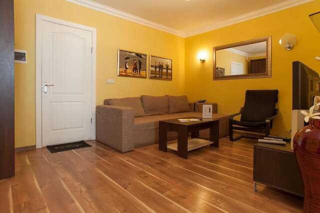 Апарт-отели Partner Guest House Киев-72